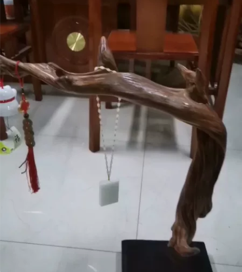 太行崖柏挂架笔架,饰品珠宝展示架,造型独特...