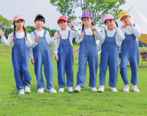 儿童合唱演出服幼儿园毕业照班服小学生运动