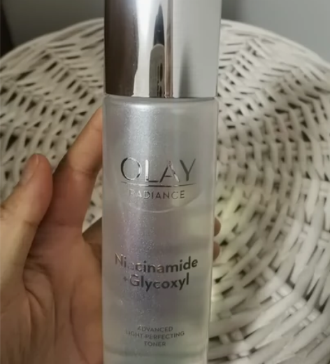 OLAY玉兰油美白精华爽肤水护肤品化妆补水...