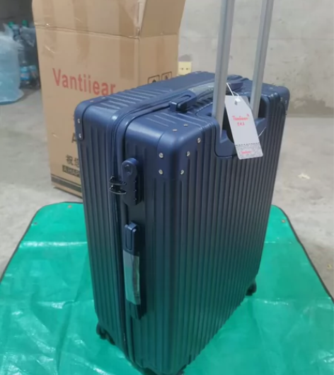 梵地亚（Vantiiear）行李箱男24英...