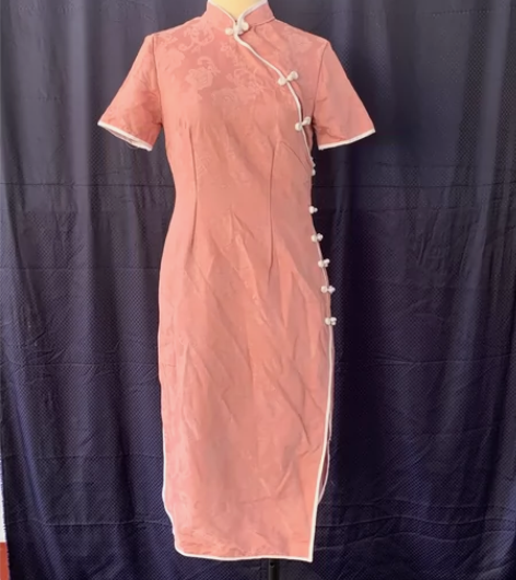 出旗袍作业#服装模特 旗袍 立裁 服装设计...