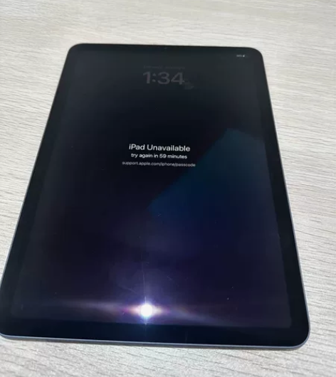 IPad Air 4。10.9寸2020年...