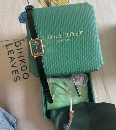 LOLA ROSE手表,二根表带,8层新。...