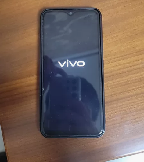 vivo Y3 4+64 纯原装...