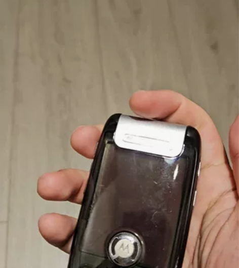 摩托罗拉A1200 高启强同款手机 所有...