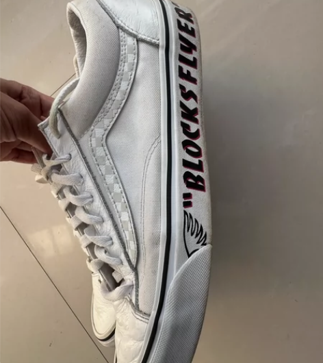 Vans Style 36低帮板鞋 42码...