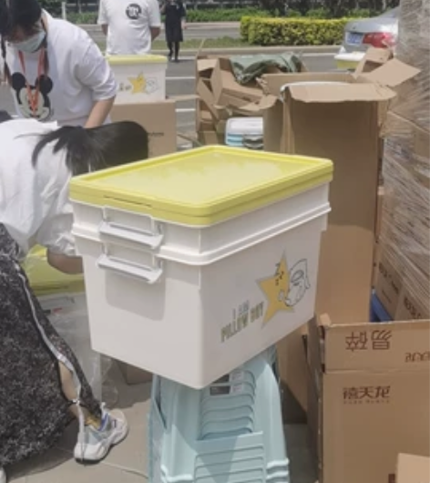 全新禧天龙大号收纳箱绿色带滑轮   凳子 ...
