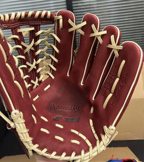 ssk 进阶牛皮手套 13寸垒球 瑕疵品 ...
