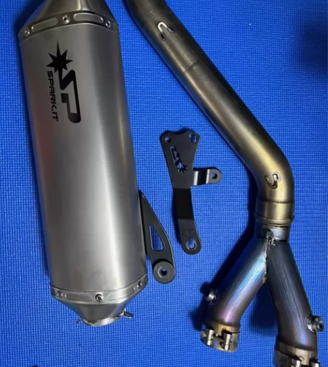Yamaha R1 spark 钛合金 中...