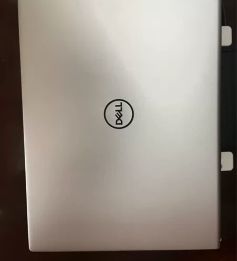 一手笔记本,几乎全新,没有维修货。戴尔(D...