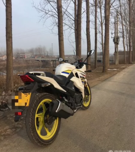 出辆力帆KPR200。手牵手过户，价格便宜...