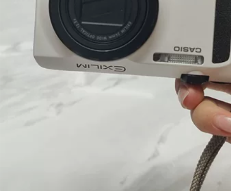 卡西欧zr100，奶白长焦相机可拍月亮 1...