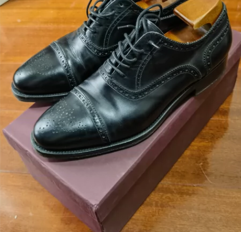 【闲置清衣柜】SANTONI 固特异全雕花...