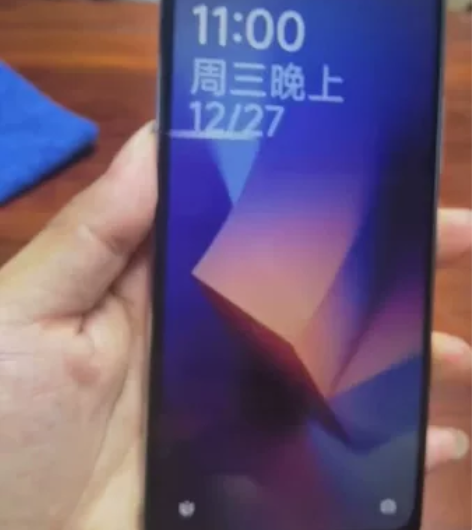 95新红米k40pro顶配 8+256G,...