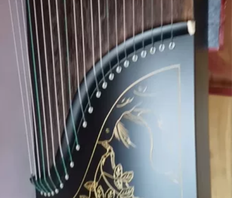 古筝,几乎全新,仅限自提 感兴趣的话点“我...