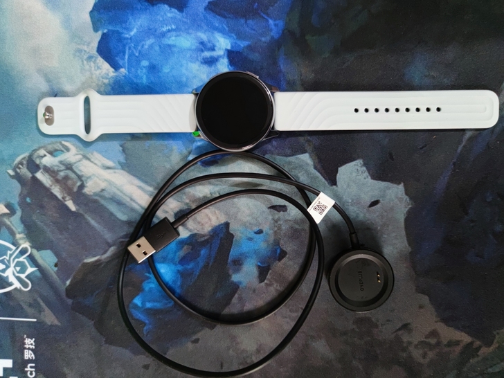 OnePlus Watch 一加手表月银智...