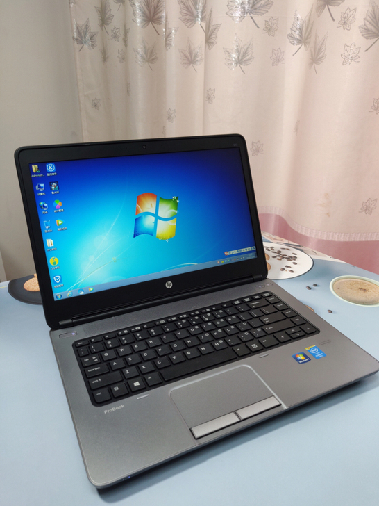 i7四代大屏游戏本 顶配8G 256G固态...