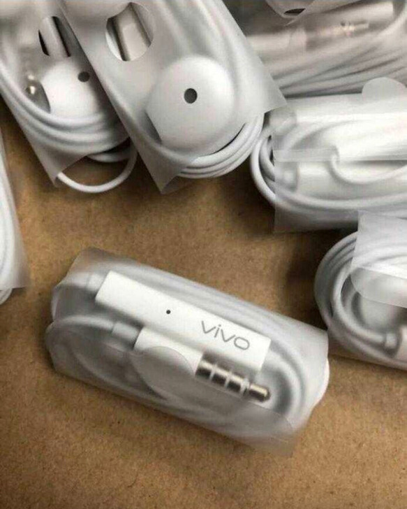 vivo原装耳机，全是从新手机盒子里拆出来...