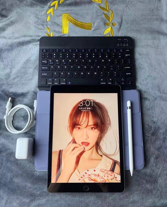 iPad7代2019/32插卡原装 iPa...