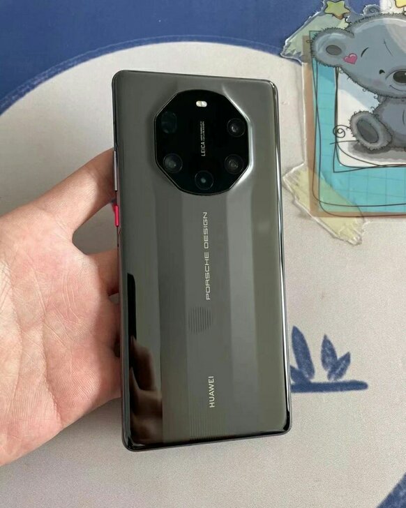 华为mate40rs保时捷