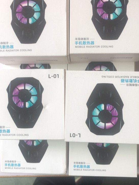 L01新款半导体手机散热器全新未拆封 有...