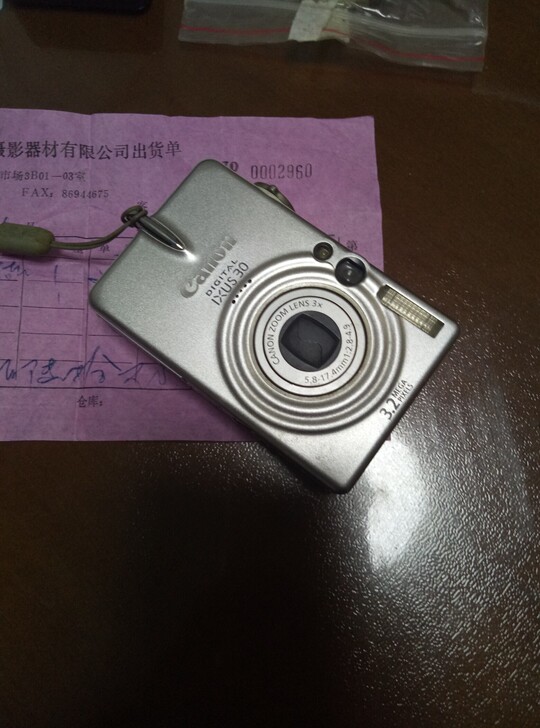 CCD 佳能ixus30卡片机
