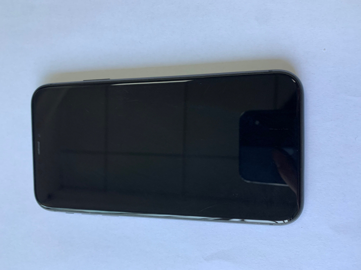iPhone 11 64G 黑色 国行双卡...