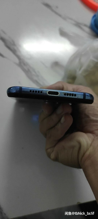 闲置小米MIX3蓝色,刚测试过没问题,换过...