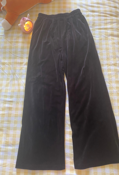 条绒阔腿裤质量很好