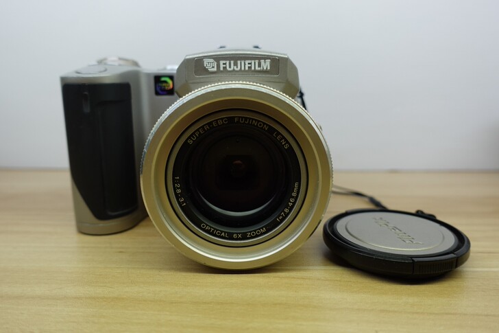 富士finepix4900 zoom