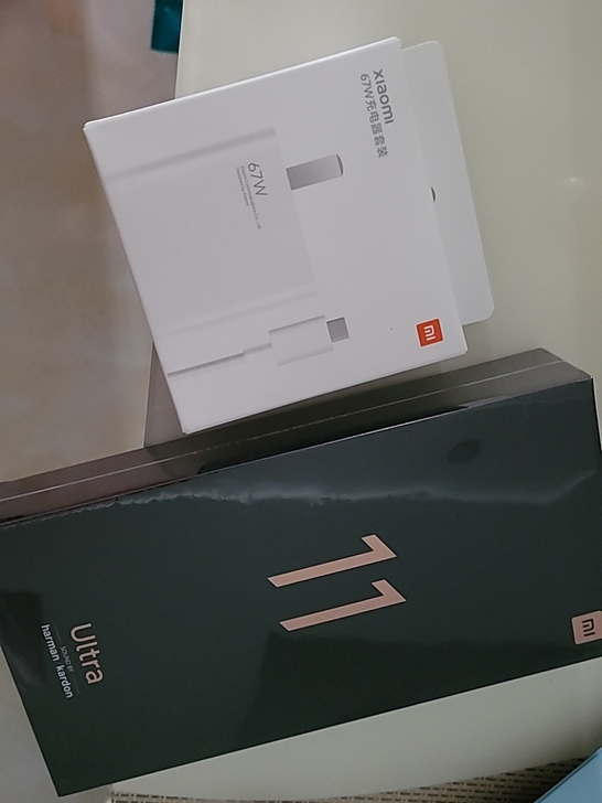 小米11ultra 8+256g 陶瓷白色...