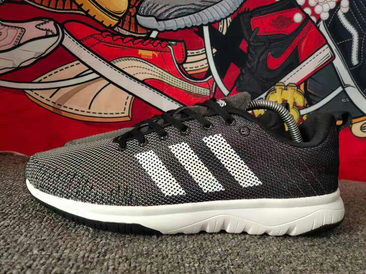 正品二手Adidas男鞋44码