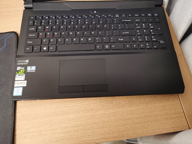 神舟战神笔记本电脑游戏本。i7 6700h...