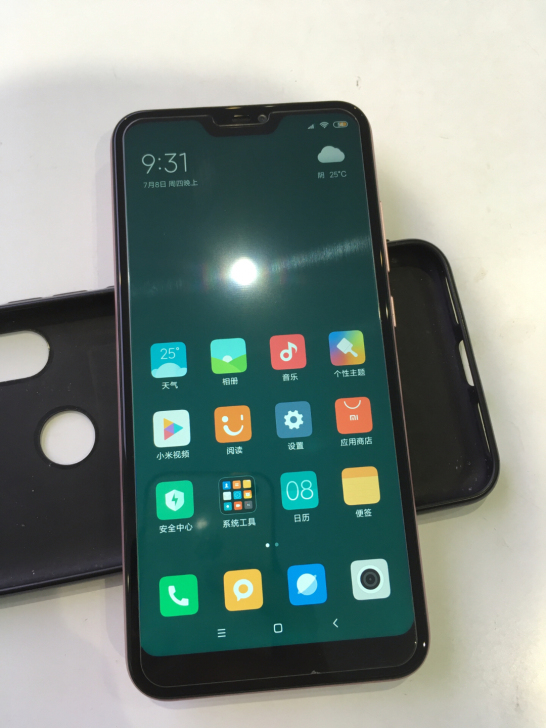 出一台成色极好的红米6pro。4+64g，...