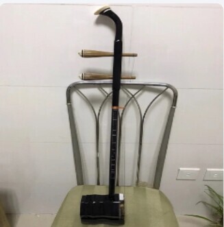 全新二胡，琴行428买的，一次没有用过，音...