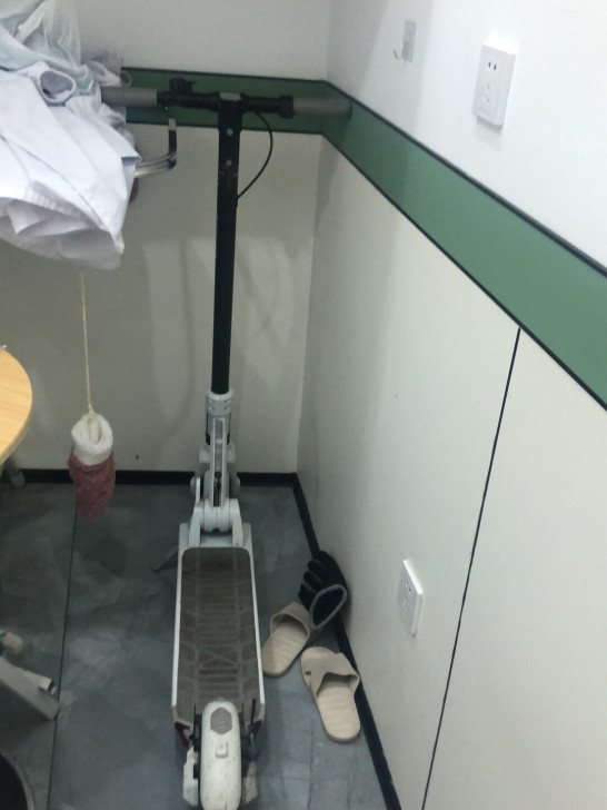 联想M2电动滑板车