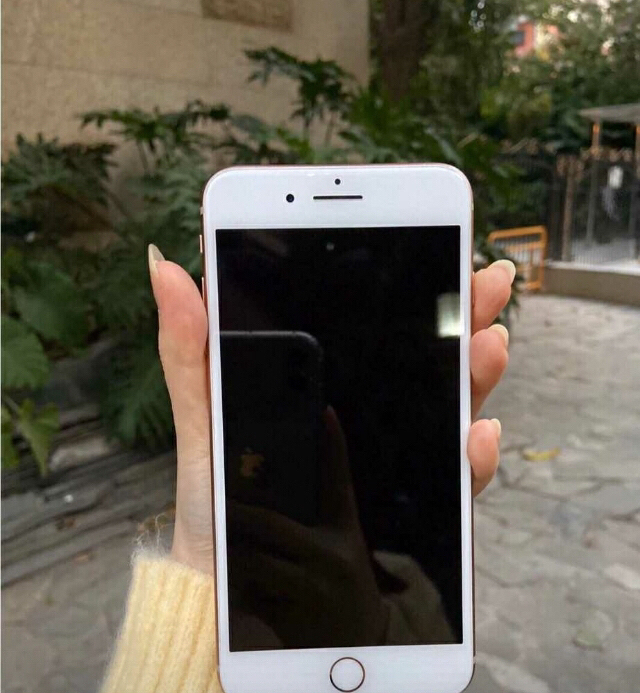 苹果8plus自用 iphone 8plu...