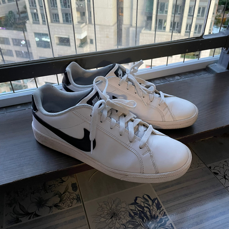 NIKE 43码 休闲 小白鞋 包邮
