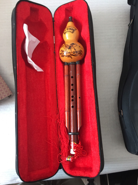 库存全新C调红木葫芦丝，包装盒的拉锁头都有...