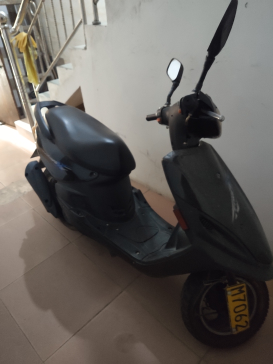 福喜,9成新,家用车,车况很好,半年保养一...
