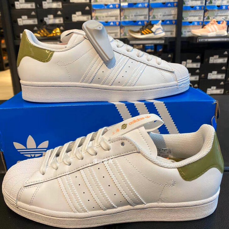 阿迪达斯三叶草 SUPERSTAR  运动...
