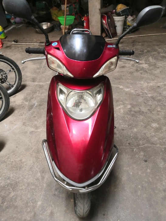 二手代步摩托车转让，一直在用的车，成色如图...