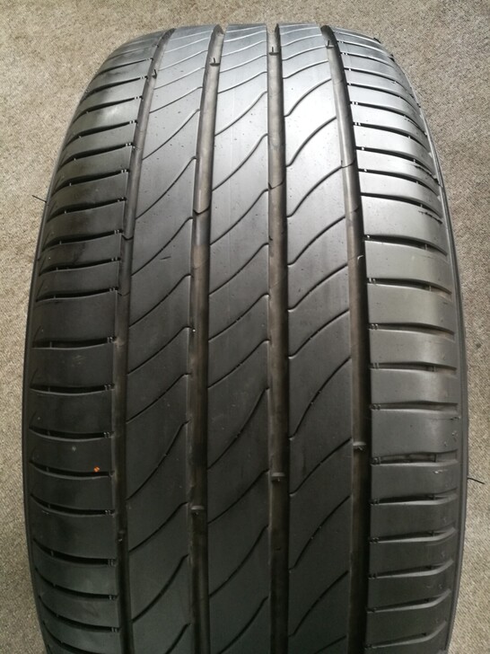 米其林225/55R17