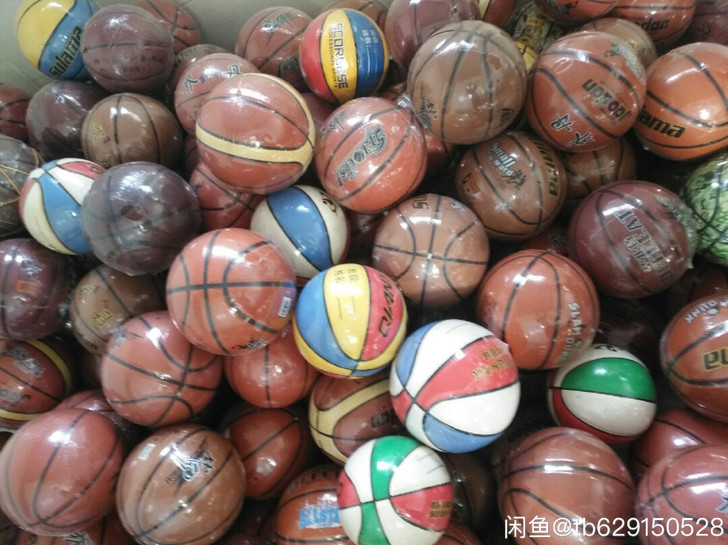 库存一批篮球,有5号,7号,pu的,Pvc...