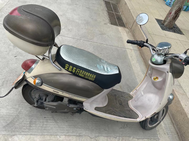 绿源电动车 1200不刀 有诚意来...
