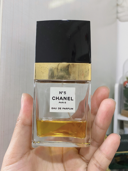 香奈儿五号浓香水，35ml，余量如图，还有...