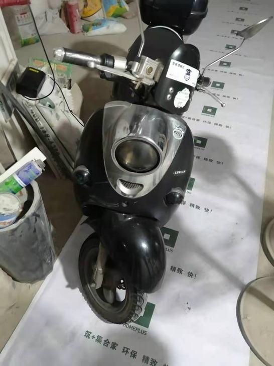 2018年绿源电动车新车购入4099元,除...