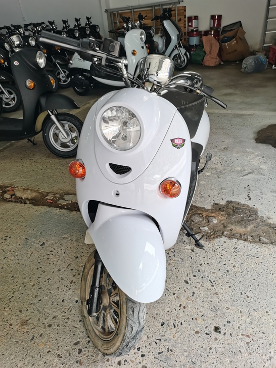 个人转让爱玛南宁二手电动车，可过户可协议，...