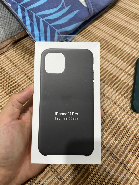 苹果11pro官方皮革保护壳，原装正品，绝...