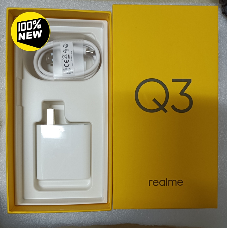 Realme Q3，原装配件一套，全新未使...